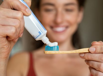 How to keep teeth healthy without a dentist